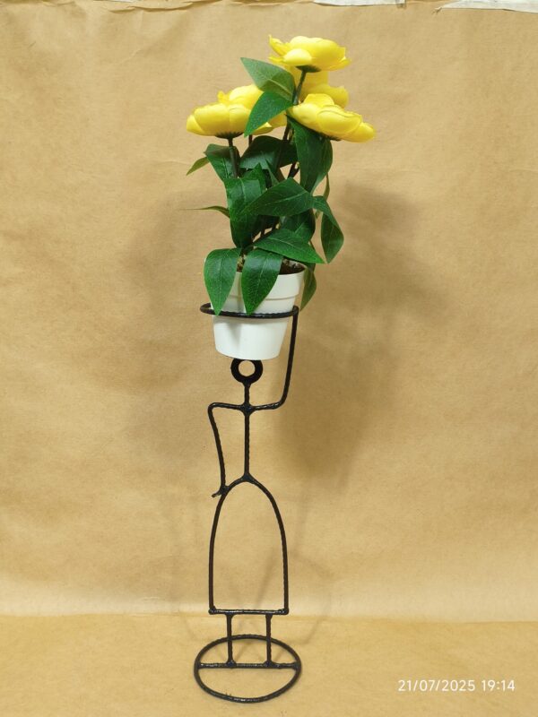 Muñeca porta Maceta